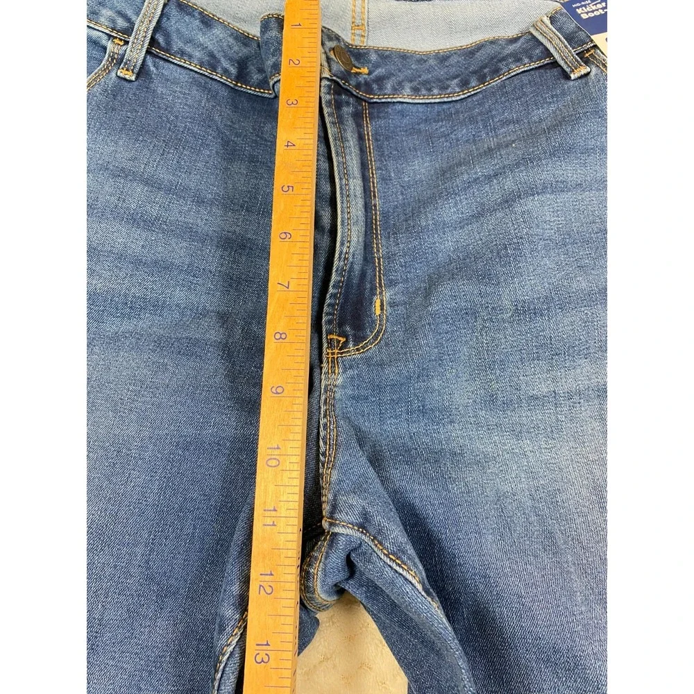 Old Navy Jeans Women’s Size 24 Mid-Rise Kicker Boot-Cut Blue Jeans Stretch NWT